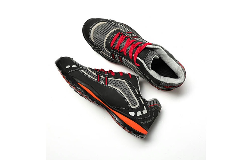 百華勞保|關于防砸安全鞋的二三個知識點